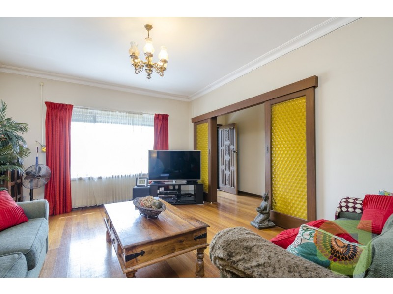 53 River Street, Newport VIC 3015