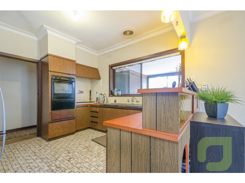 53 River Street, Newport VIC 3015