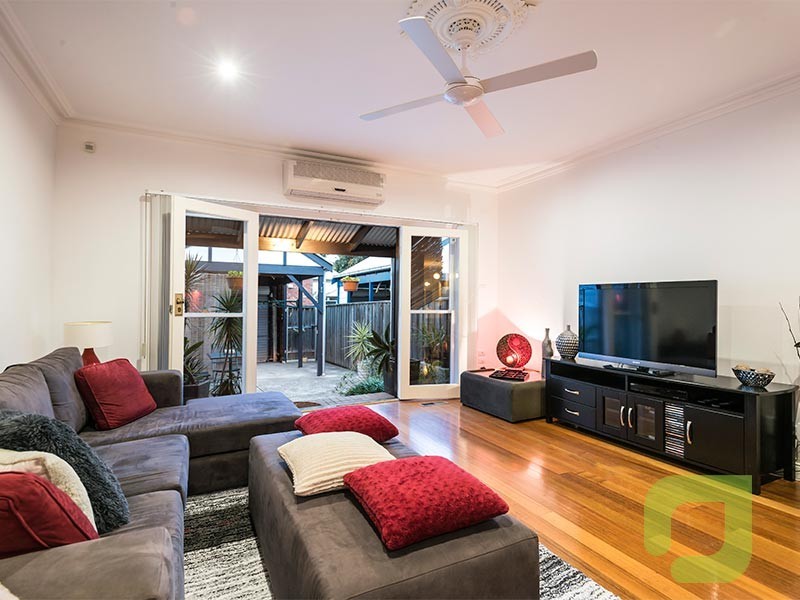 50 Railway Crescent, Williamstown VIC 3016