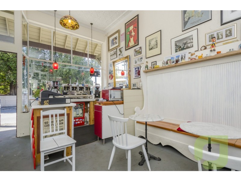 5 Norwood Crescent, Moonee Ponds VIC 3039