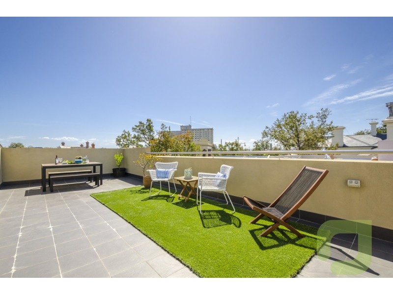 1/1 Cole Street, Williamstown VIC 3016
