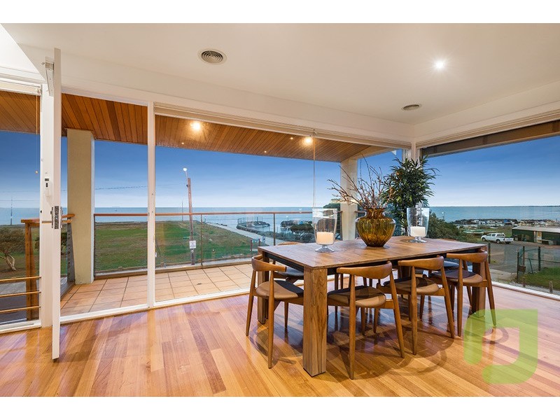 2/113 Esplanade, Williamstown VIC 3016