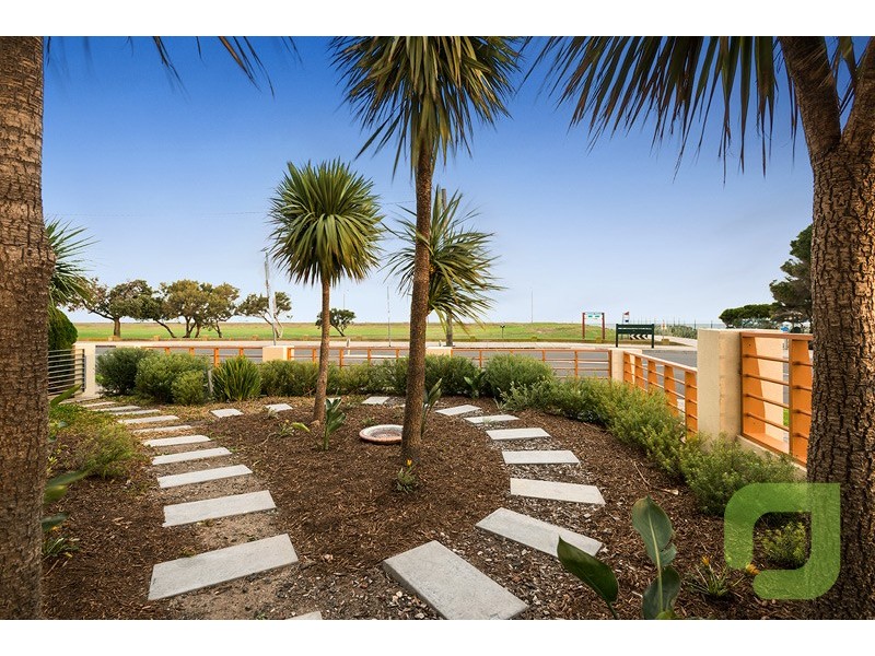 2/113 Esplanade, Williamstown VIC 3016