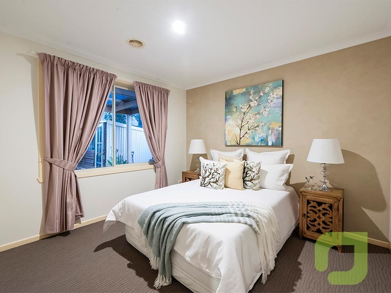 13 Myers Parade, Altona Meadows VIC 3028