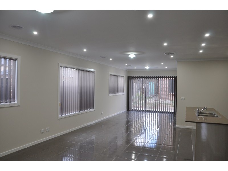 40 Glenfern Circuit, Truganina VIC 3029