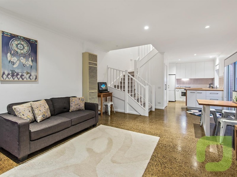 38/87 Nelson Place, Williamstown VIC 3016