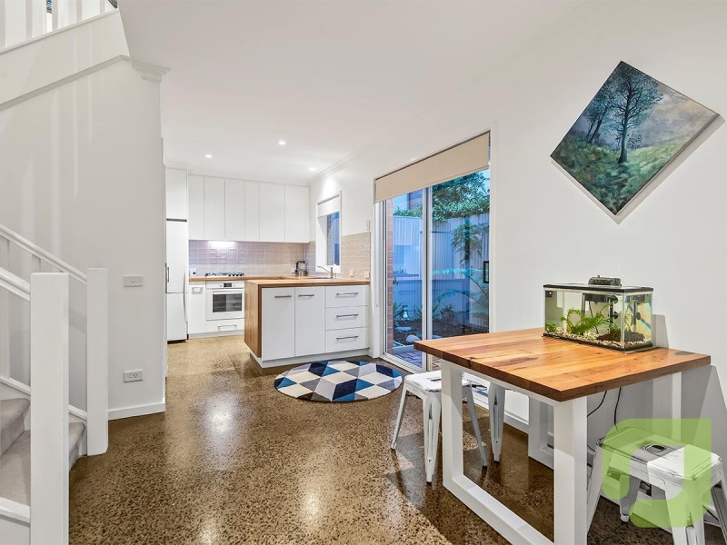 38/87 Nelson Place, Williamstown VIC 3016