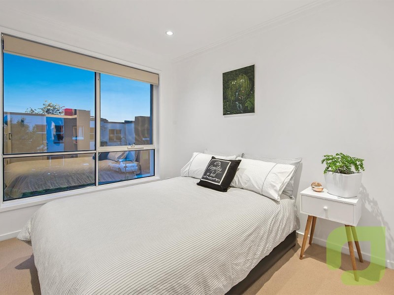 38/87 Nelson Place, Williamstown VIC 3016