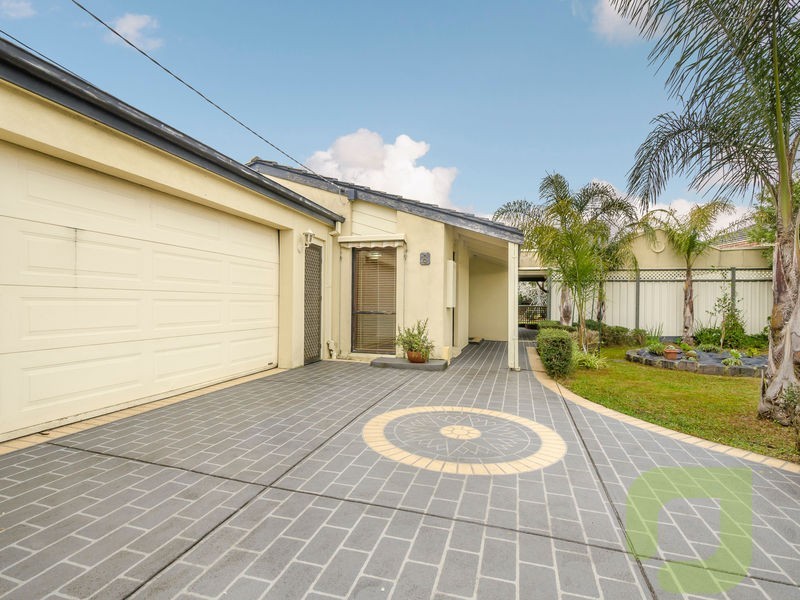 8 Stanton Court, Seabrook VIC 3028