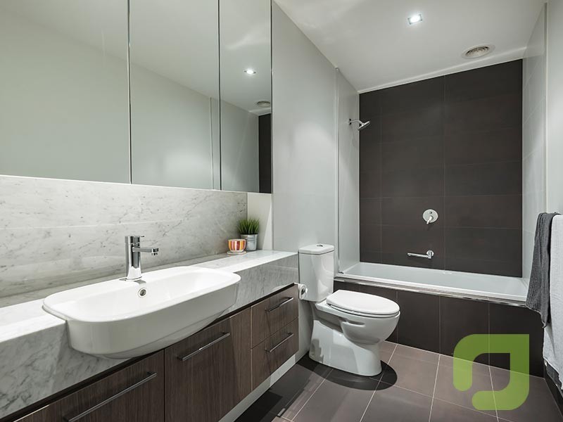 2 Magnolia Path, Maidstone VIC 3012