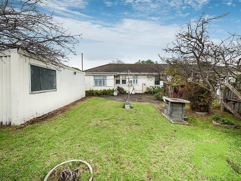 13 Croker Street, Newport VIC 3015