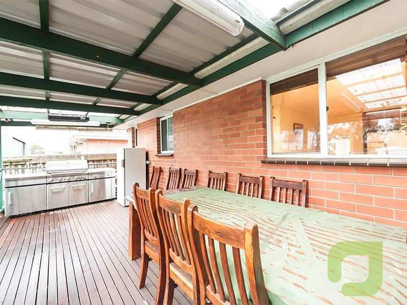 39 Waters Drive, Seaholme VIC 3018