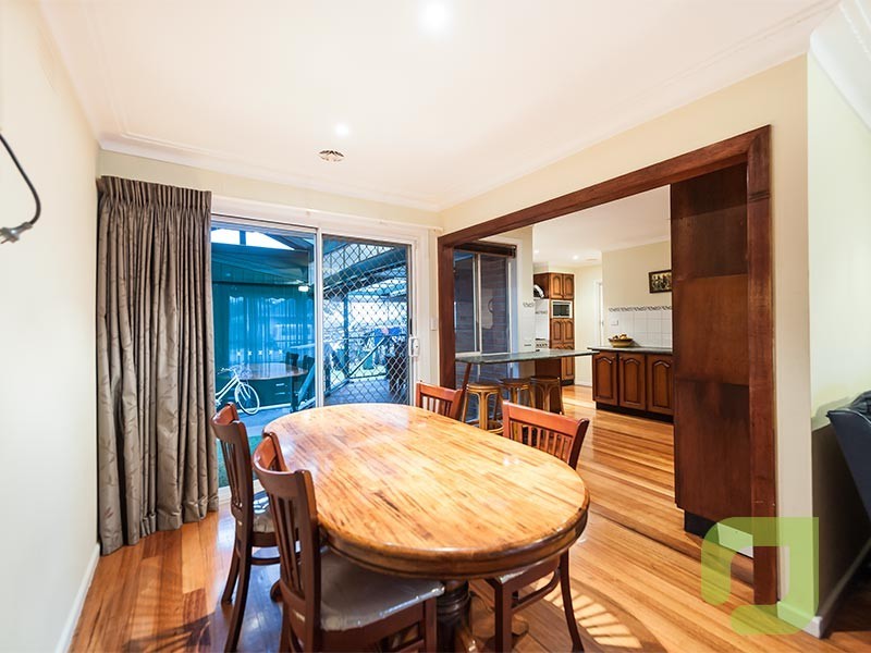 39 Waters Drive, Seaholme VIC 3018