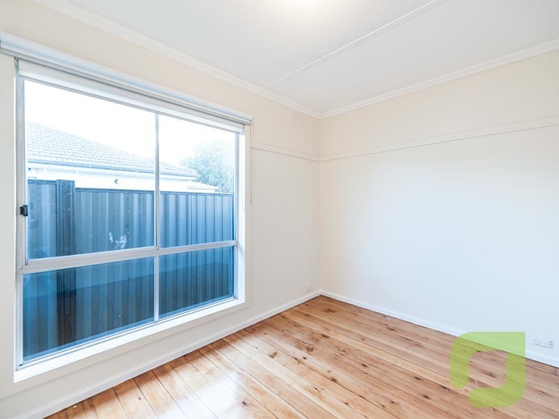 143 Blackshaws Road, Newport VIC 3015