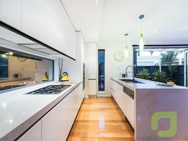 2/217 Woods Street, Newport VIC 3015