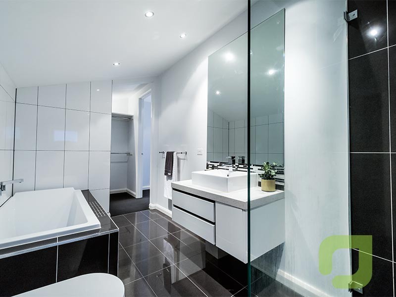 2/217 Woods Street, Newport VIC 3015