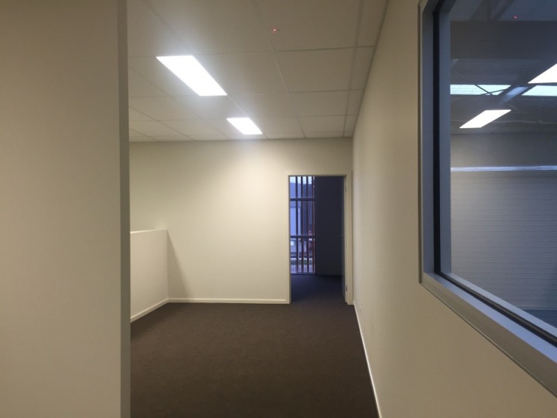 2/12 Freight Road, Ravenhall VIC 3023