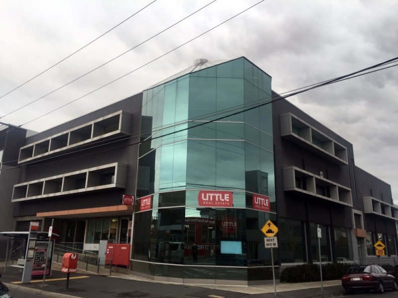 10/207 Buckley Street, Essendon VIC 3040