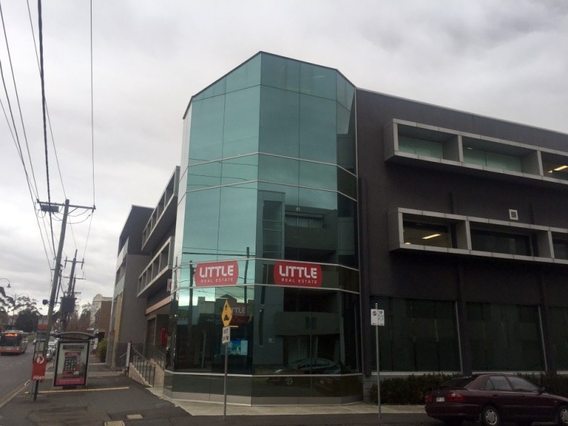 10/207 Buckley Street, Essendon VIC 3040