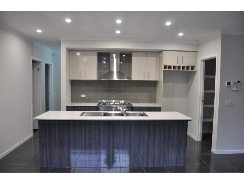 34 Glenfern Circuit, Truganina VIC 3029