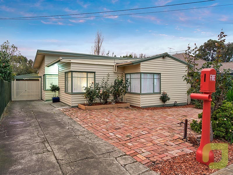 18 Austin Crescent West, Yarraville VIC 3013