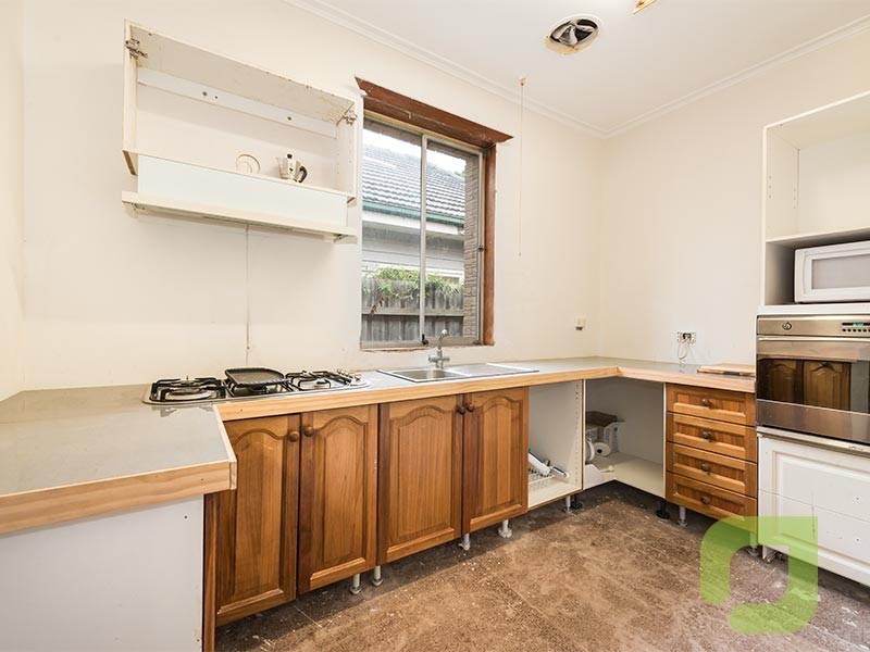 72 Maddox Road, Newport VIC 3015