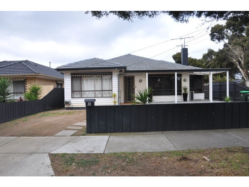 32 Hatherley Grove, Altona North VIC 3025