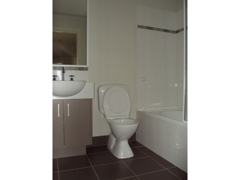 30/39 Astley Crescent, Point Cook VIC 3030