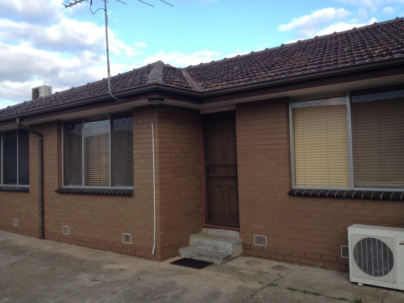 2/79 Vernon Street, South Kingsville VIC 3015