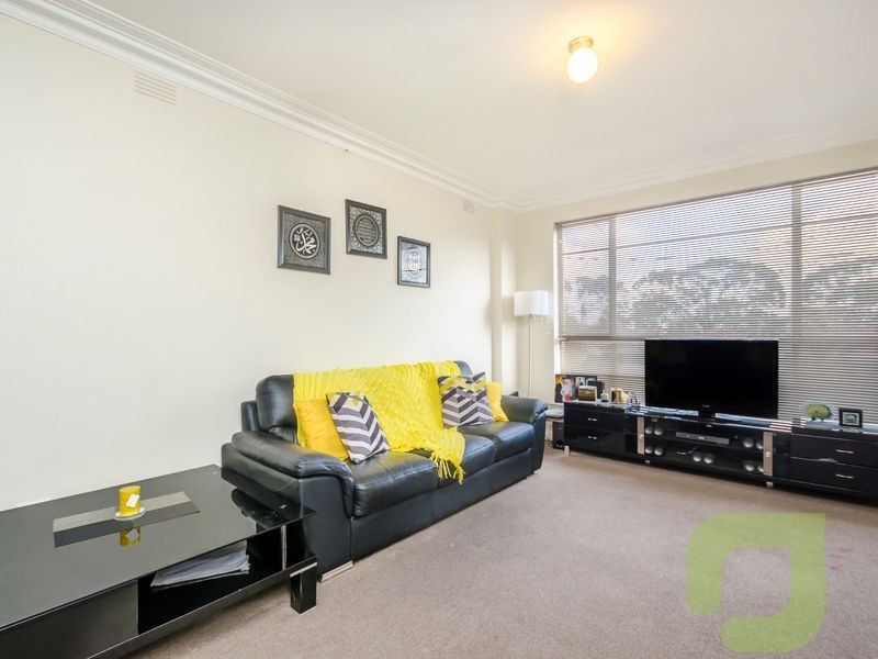 90 and 90a Second Avenue, Altona North VIC 3025