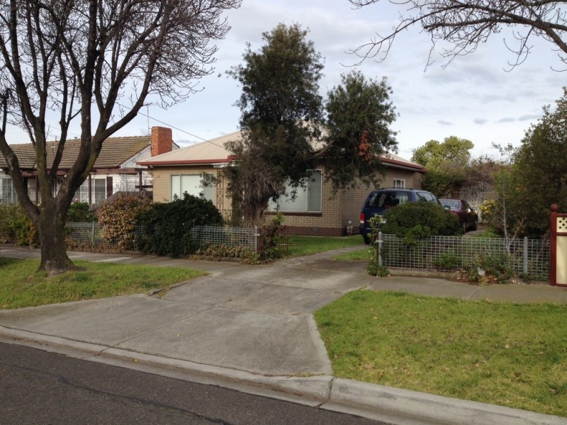 35 Bardsley Street, Sunshine West VIC 3020