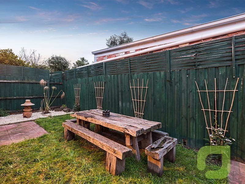 4/17 Tongue Street, Yarraville VIC 3013