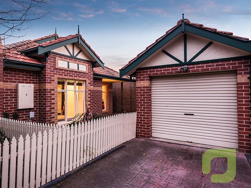 4/17 Tongue Street, Yarraville VIC 3013