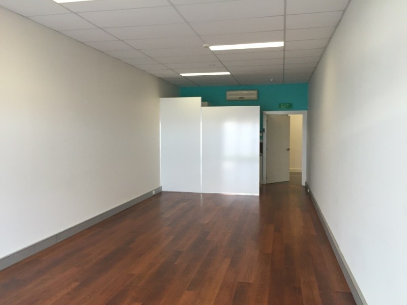 2,421 Blackshaws Road, Altona North VIC 3025