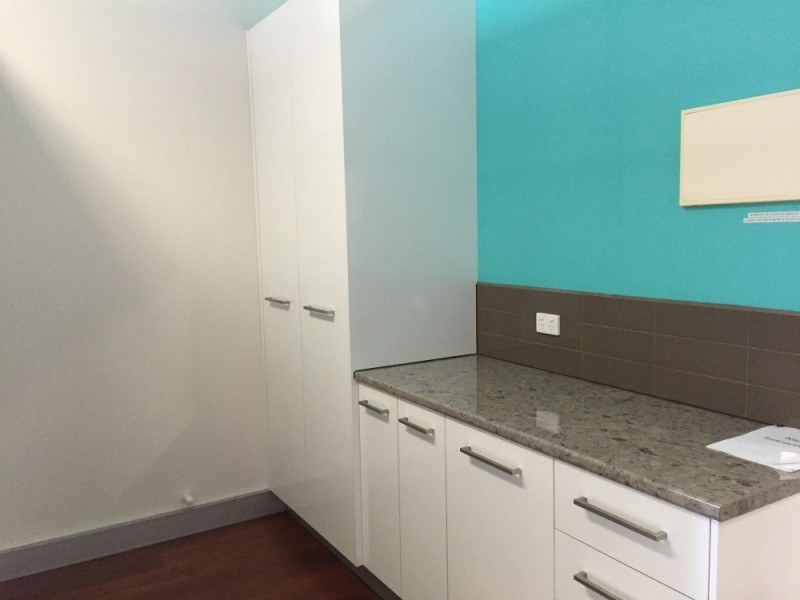 2,421 Blackshaws Road, Altona North VIC 3025