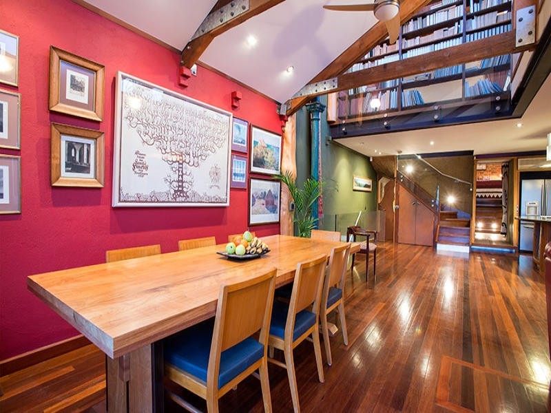 1/136-138 Charles Street, Seddon VIC 3011