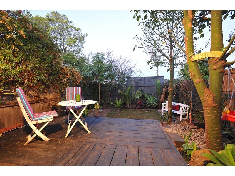 49 Wembley Avenue, Yarraville VIC 3013