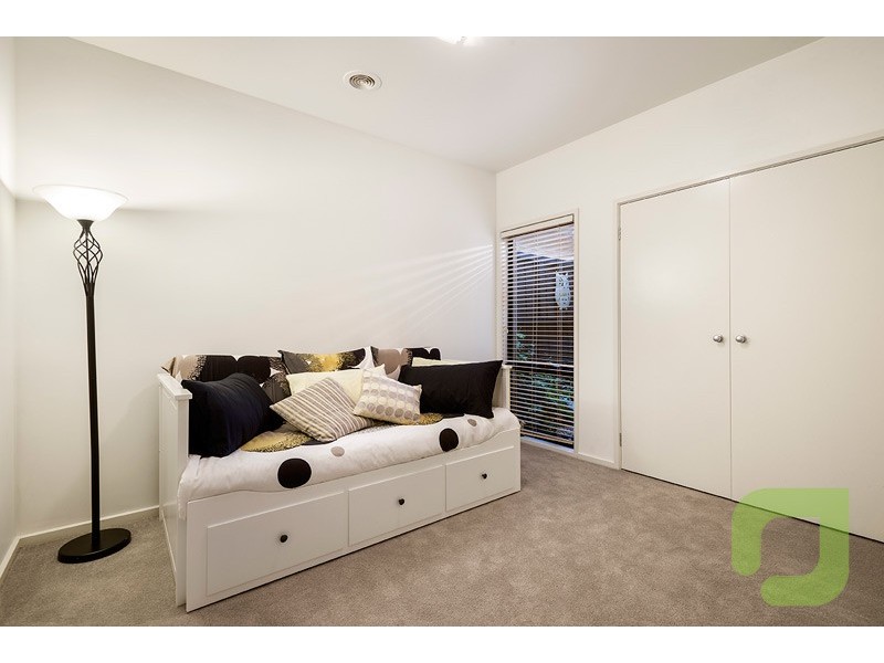 66 Vernon Street, South Kingsville VIC 3015