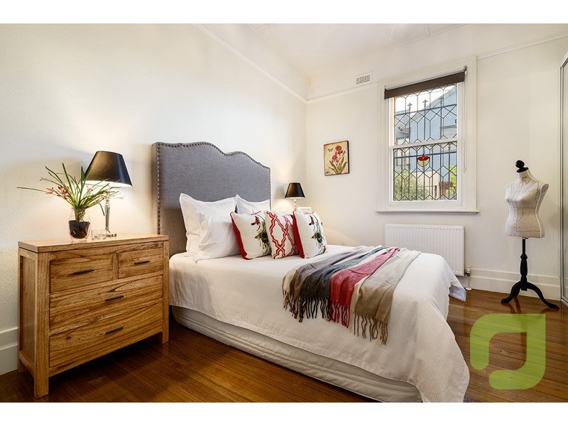 1 Dickson Street, Kingsville VIC 3012