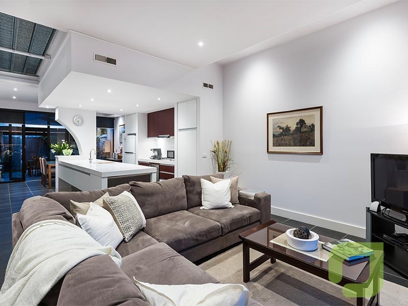 1/42 Simpson Street, Yarraville VIC 3013