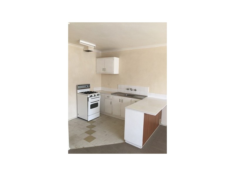 1/16 Coronation Street, Kingsville VIC 3012