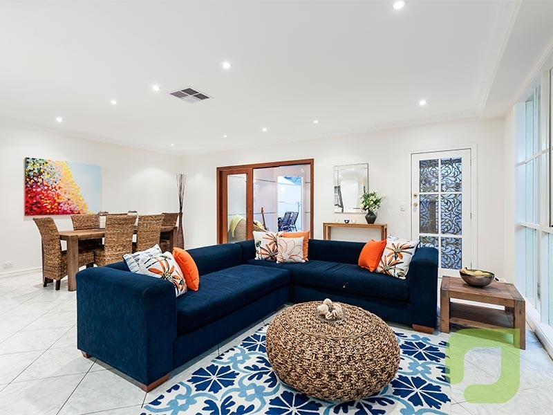 24 Stephenson Street, Spotswood VIC 3015