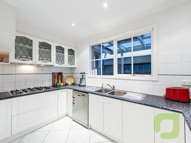 24 Stephenson Street, Spotswood VIC 3015