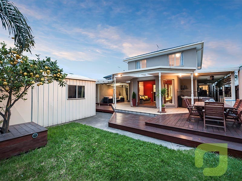 24 Stephenson Street, Spotswood VIC 3015