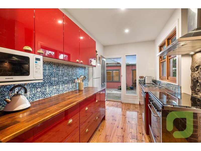 123 North Road, Newport VIC 3015