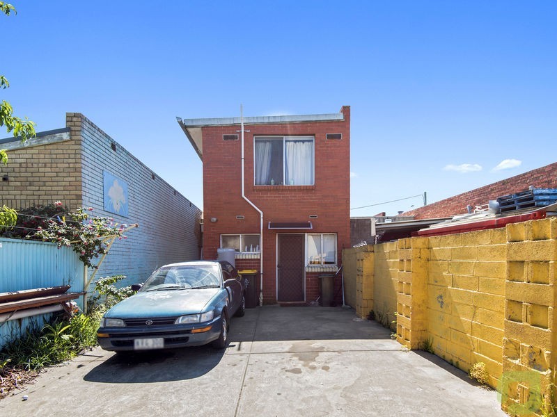 71 The Circle, Altona VIC 3018