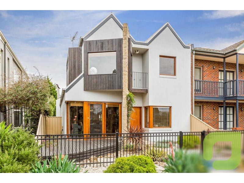 32 O’Connell Mews, Williamstown VIC 3016