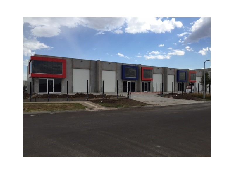3/13 Independent, Ravenhall VIC 3023