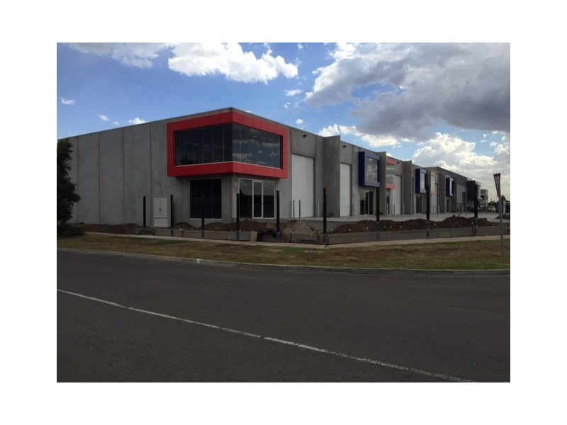 3/13 Independent, Ravenhall VIC 3023