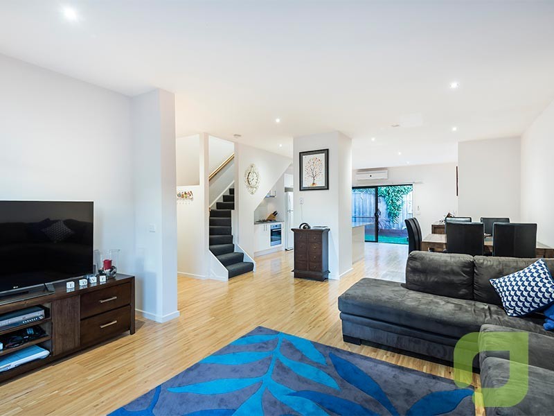 3/10 Cala Street, West Footscray VIC 3012